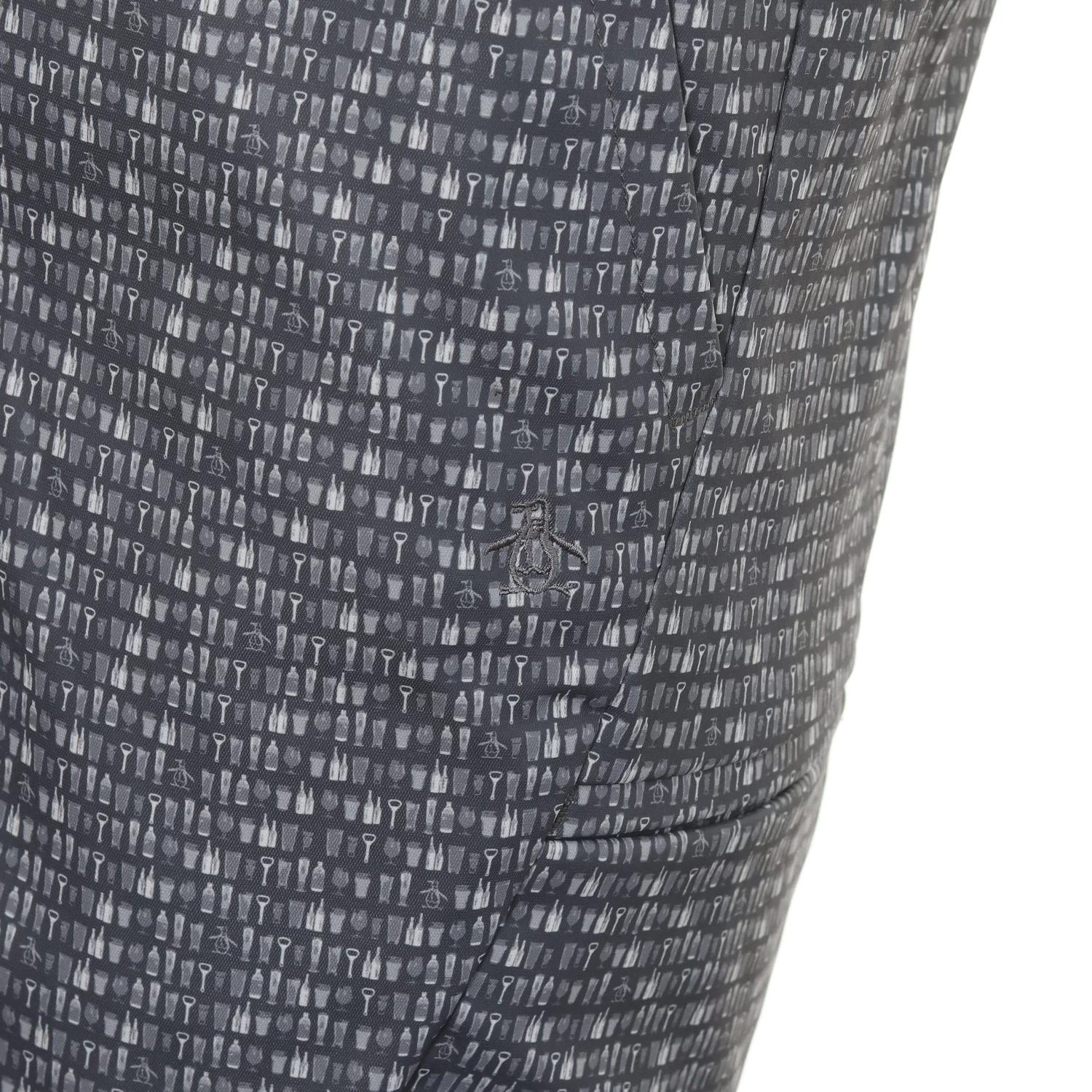 Original Penguin Golf Novelty Printed Cargo 8" Shorts 3 Original Penguin Golf Novelty Printed Cargo 8" Shorts - Image 3